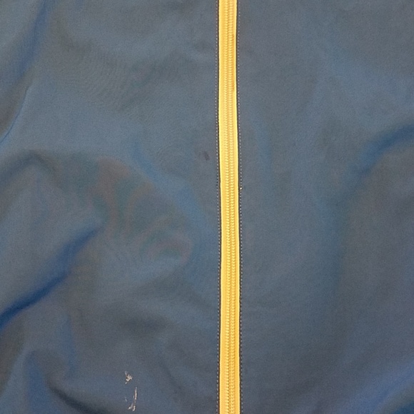 Adidas XL Woman's Wind Breaker - Picture 7 of 7